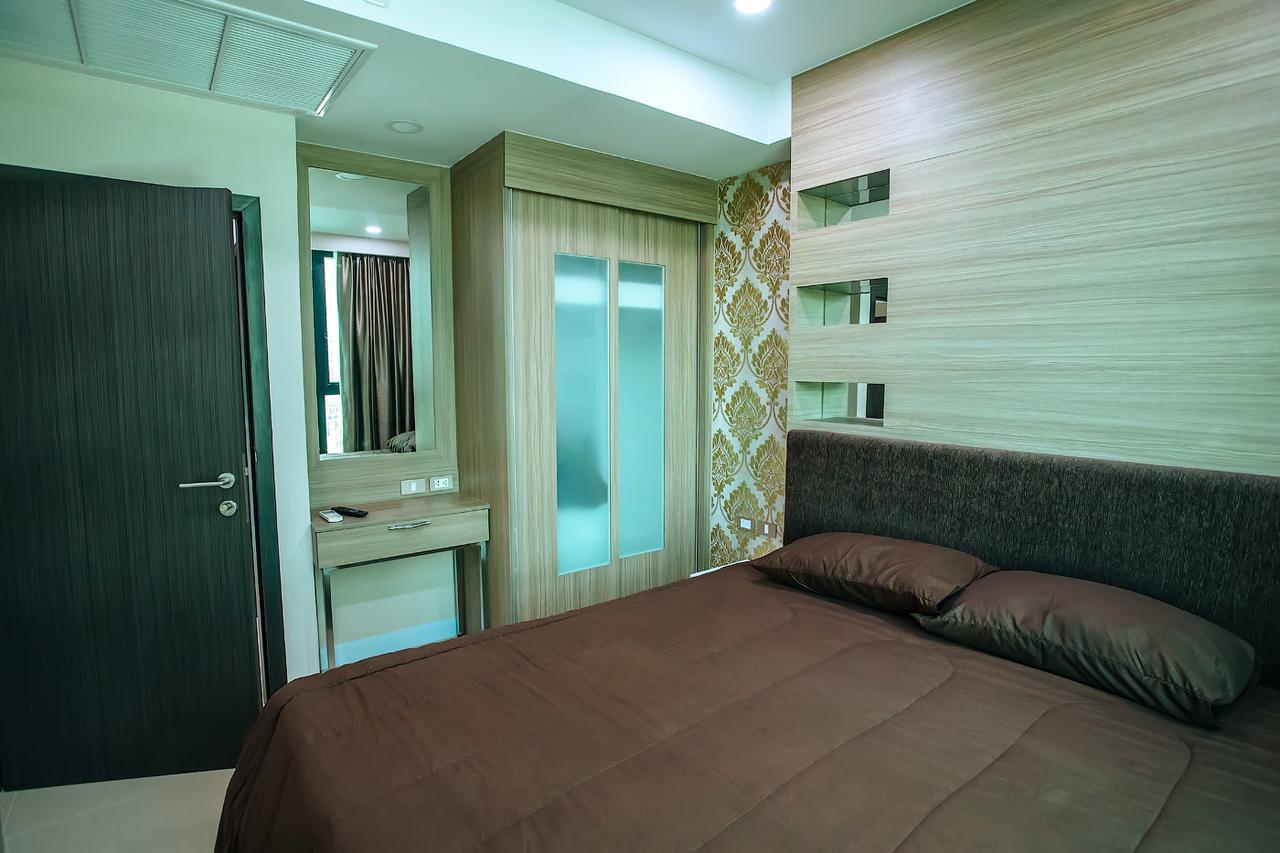 Dusit Grand Condo View Jomtien Beach Exterior photo